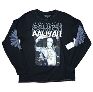 Aaliyah Graphic Long Sleeve T-Shirt